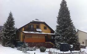 Aktiv Pihenes Apartman